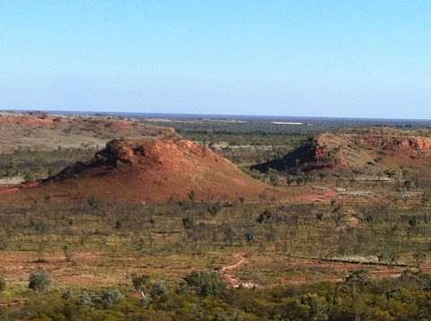 Photo: Greyhound Australia, Tennant Creek Travel Centre